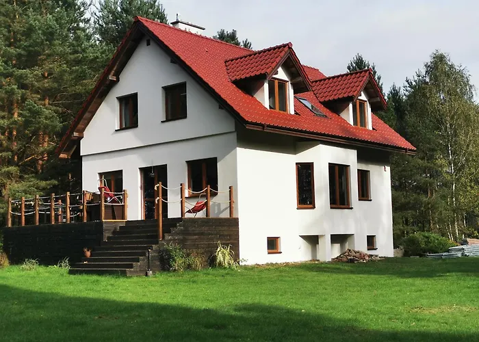 Holiday home Dom W Lesie *